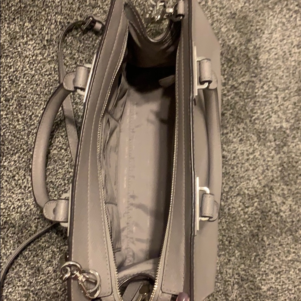 Michael Kors Medium Purse - Picture 3 of 5